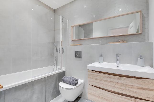 Extensions project photo 4 by Hozea Construction in North London