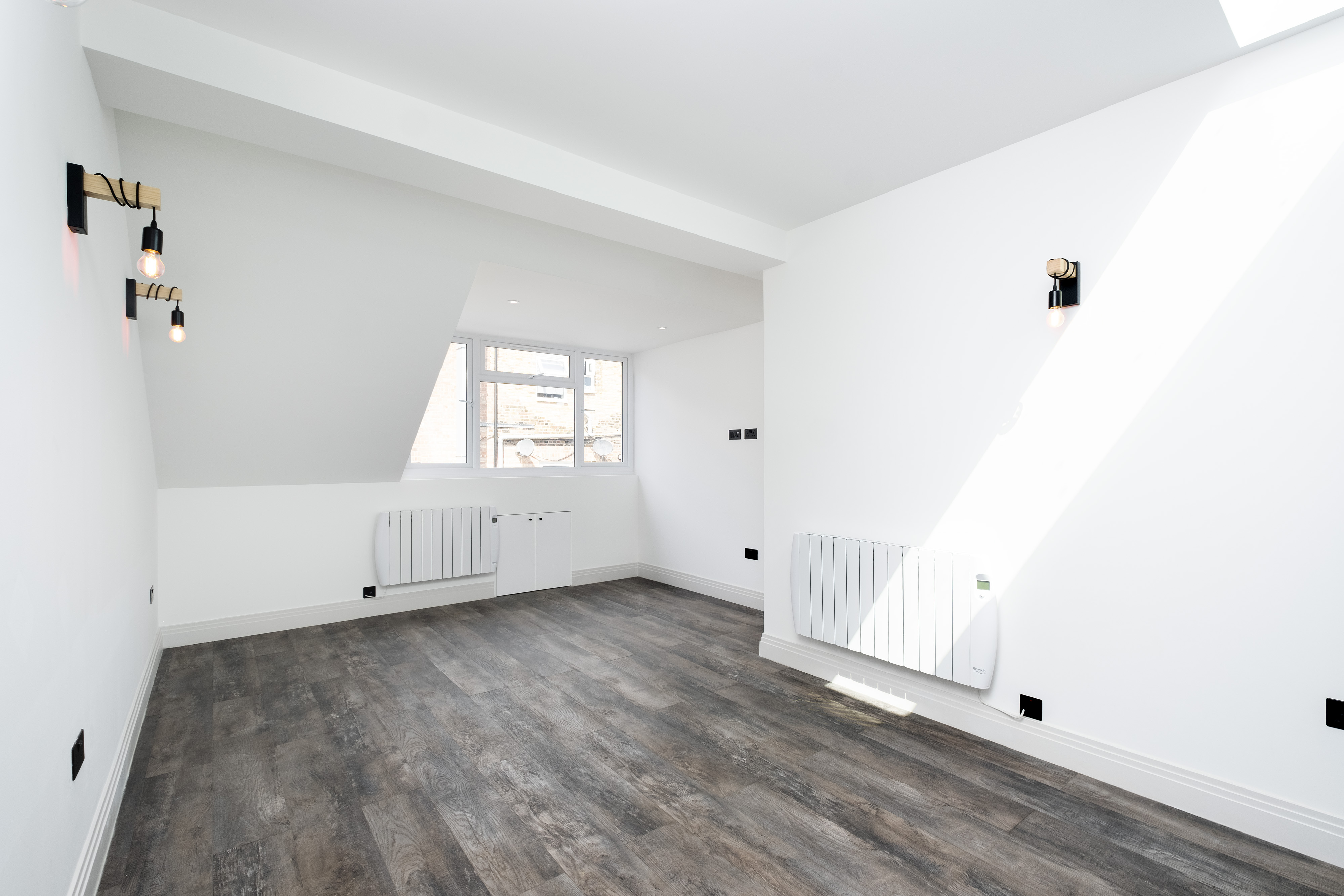 Loft conversions project photo 3 by Hozea Construction in North London