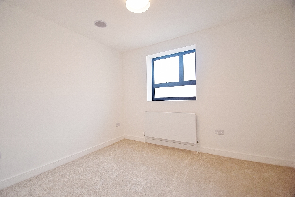 Renovations project photo 2 by Hozea Construction in North London